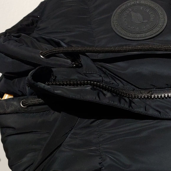 Fabletics vest - Picture 3 of 3